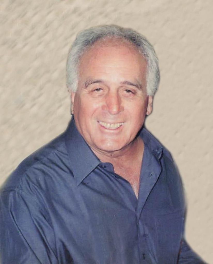 Ray Molina Profile Photo