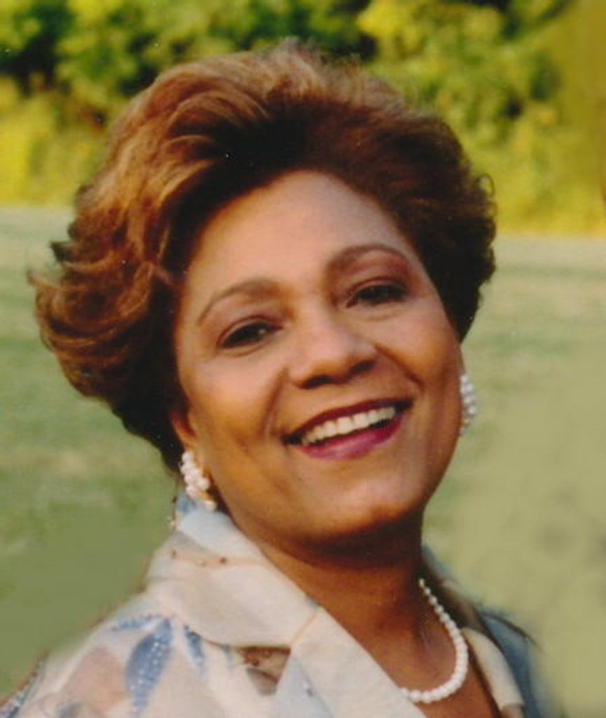 Edwina Rattray