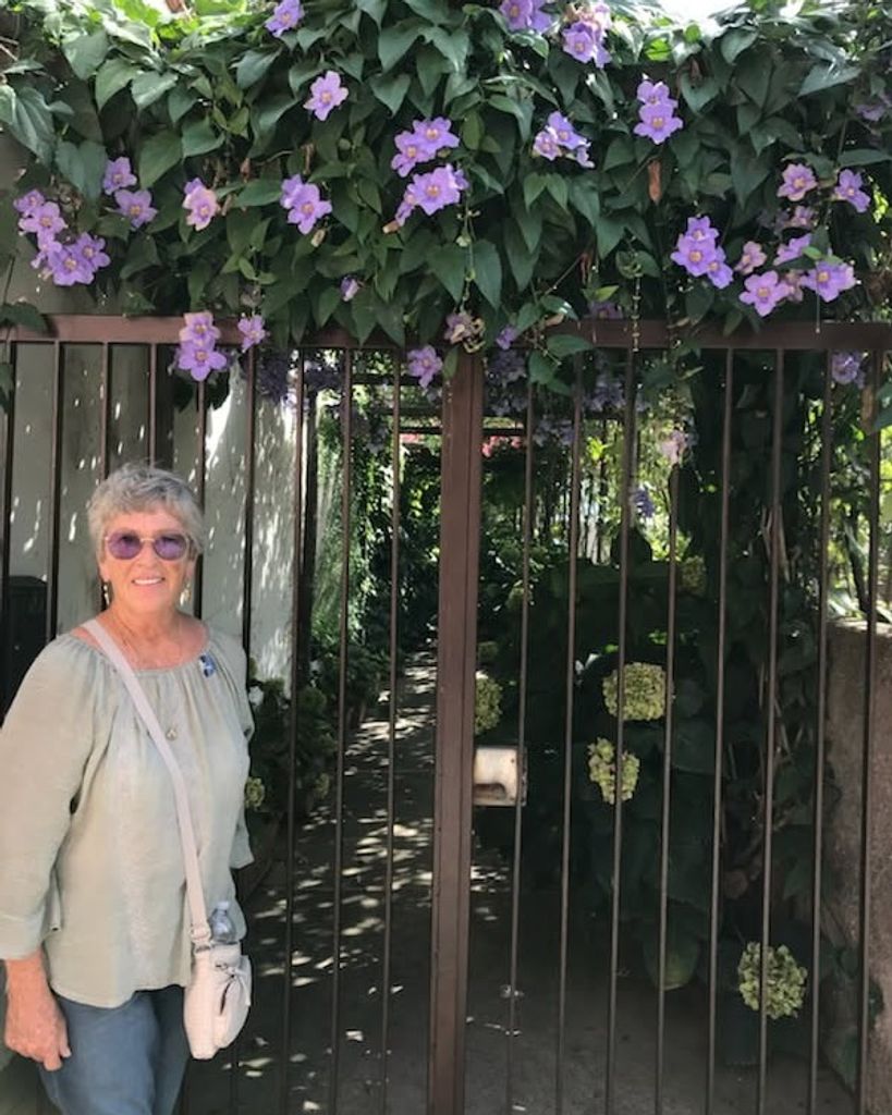 Paula Dean Garakani