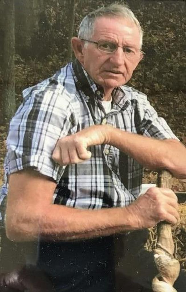 Lowell "Gordon" Walker