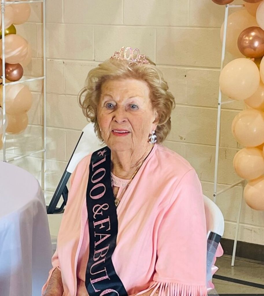 Opal Mitchell Sanders Profile Photo