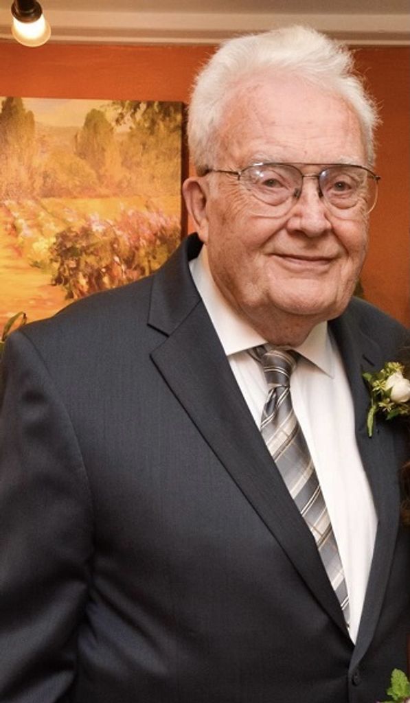 Harold Rolf Schmidt Profile Photo