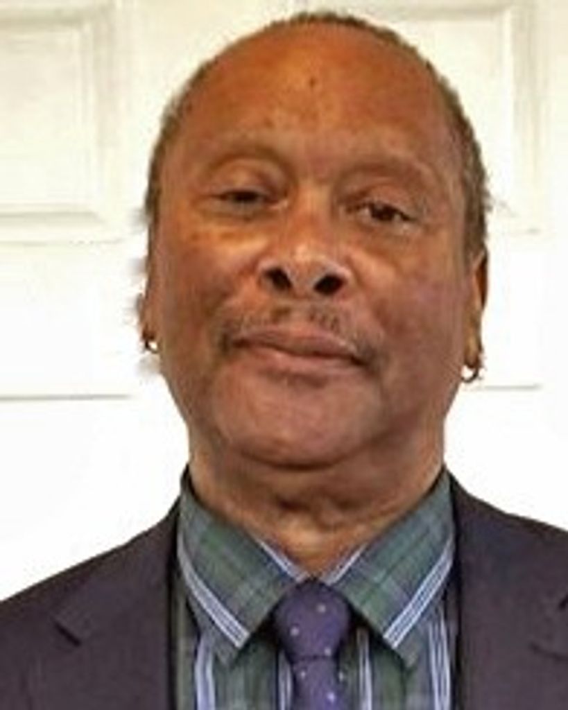Bobby Carroll Cook Profile Photo