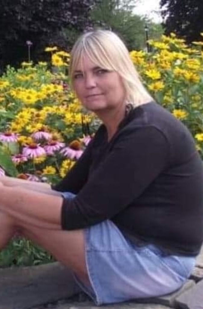 Sheila Lynne Fournier Profile Photo