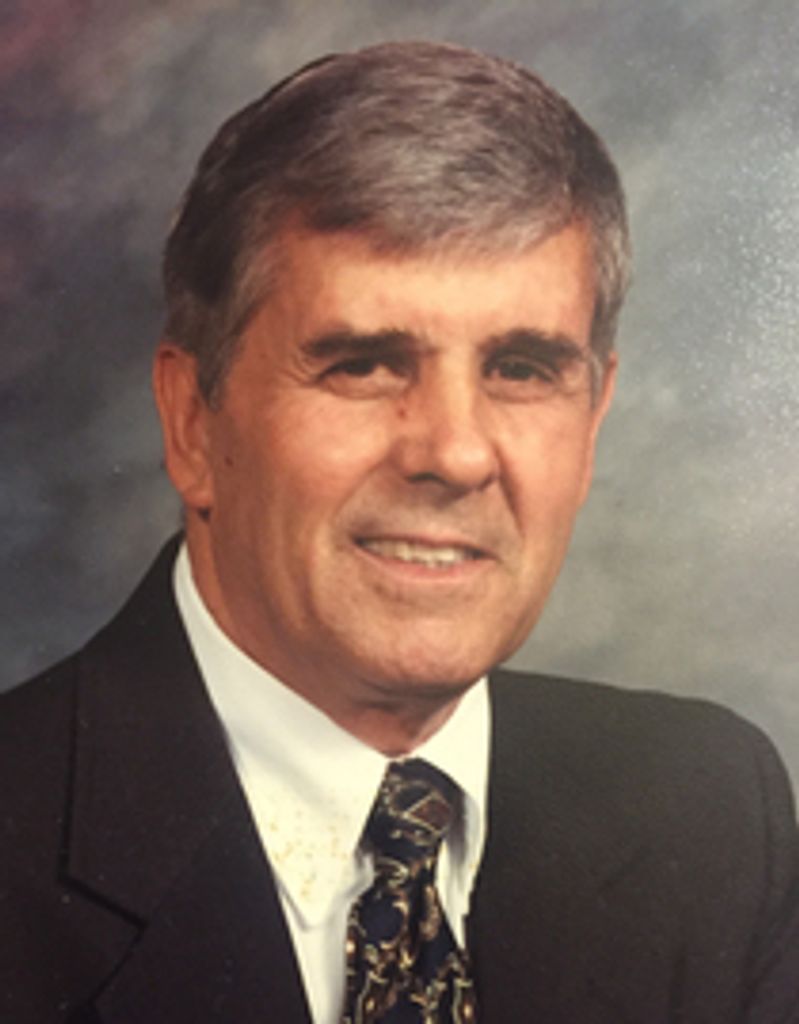 Robert D. Gallucci