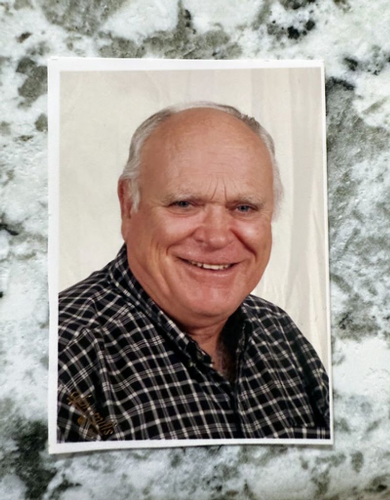 Oscar Kenneth Freeman Profile Photo