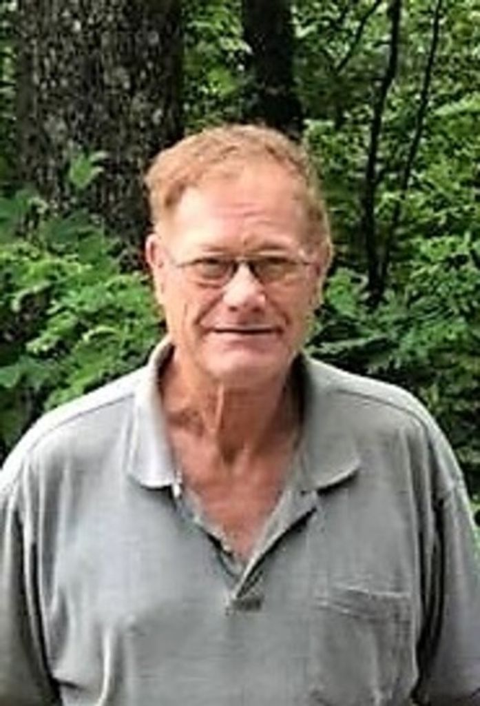 Paul Everette "Sonny" Whitaker Profile Photo