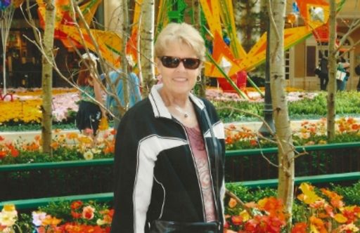 Coleen Milligan photo gallery thumbnail 41 of 52