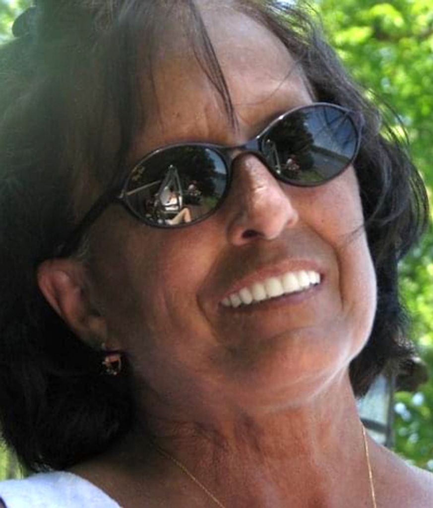 Julie Ann Mooso Profile Photo