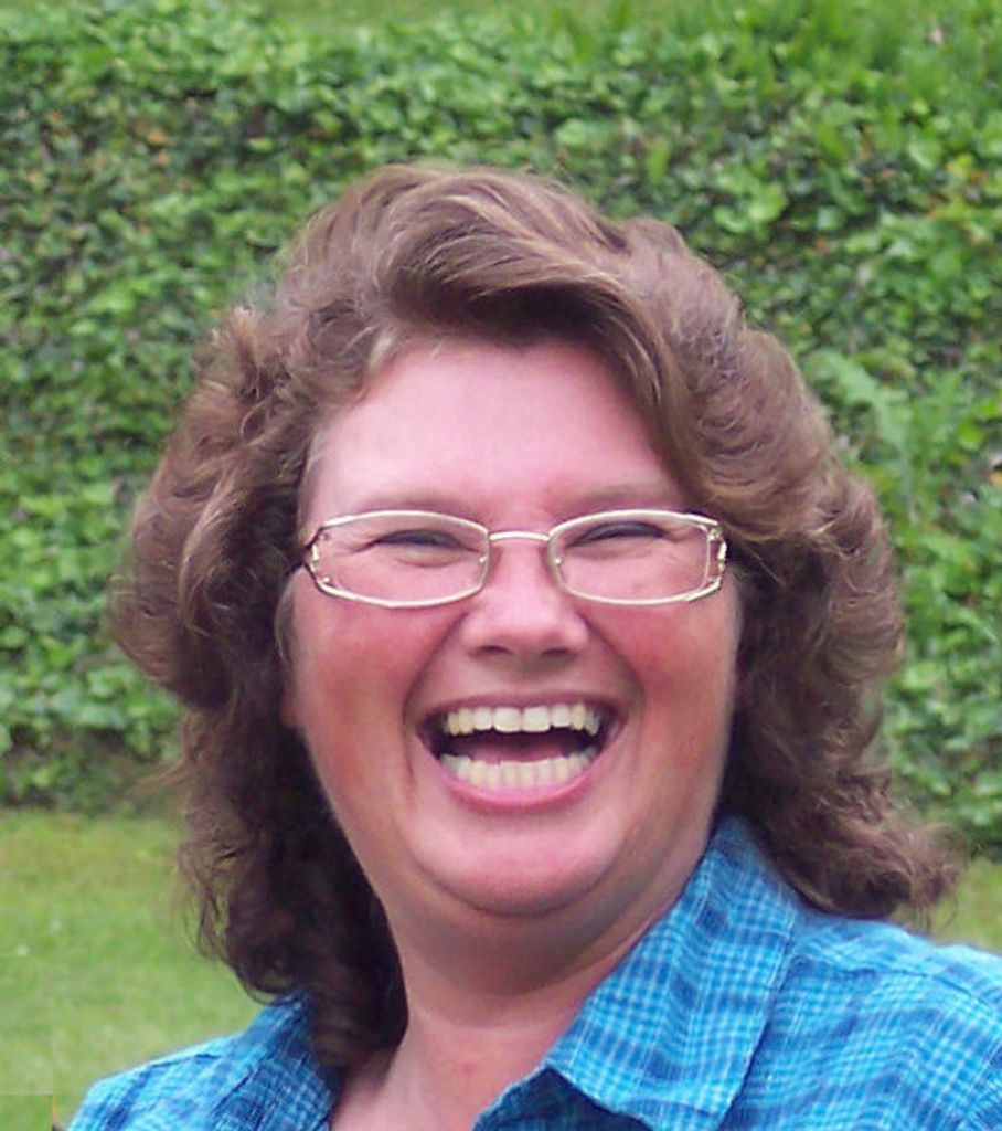 Teresa M. (Failor)  Biser