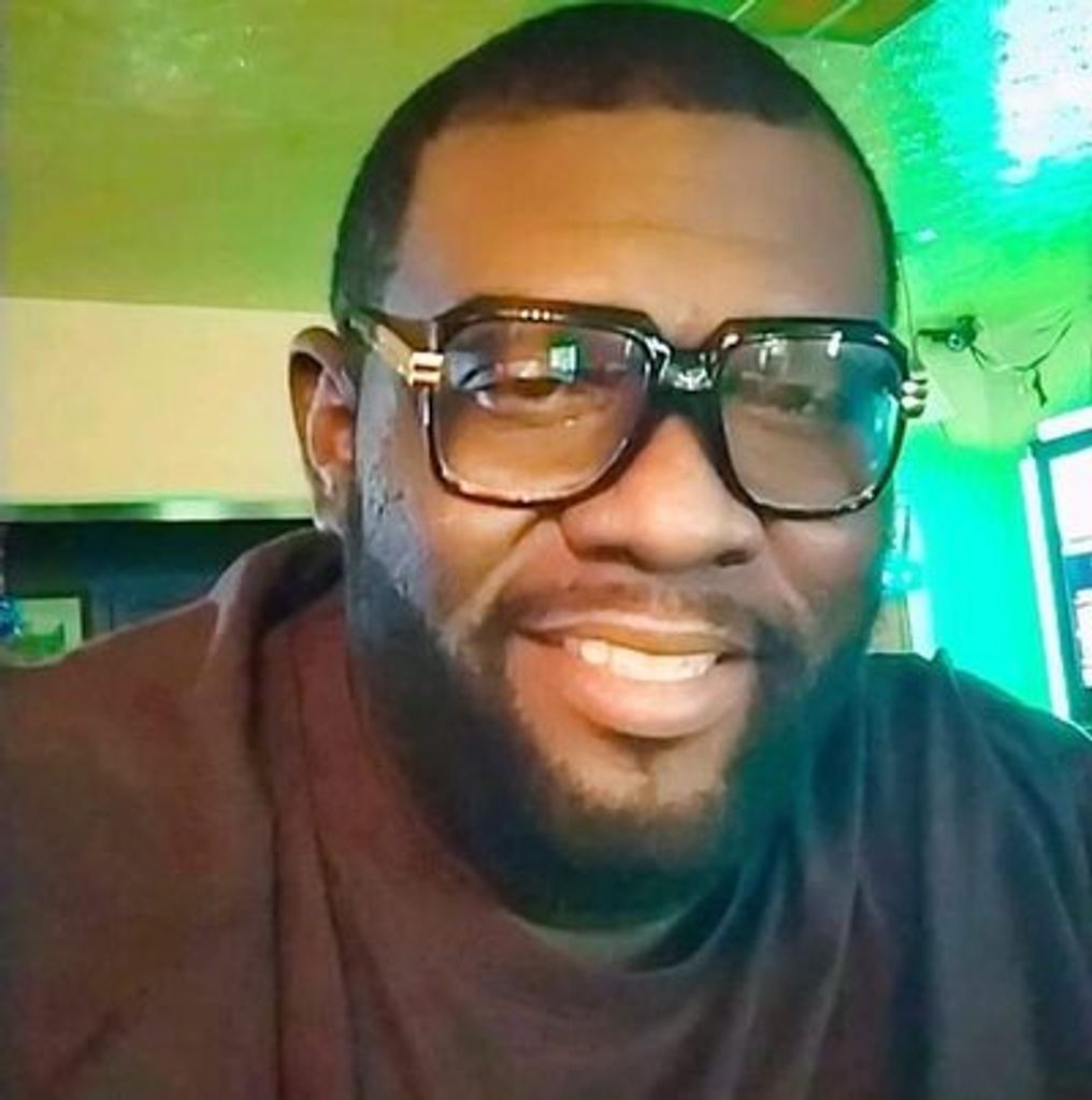 Shauntain White Profile Photo