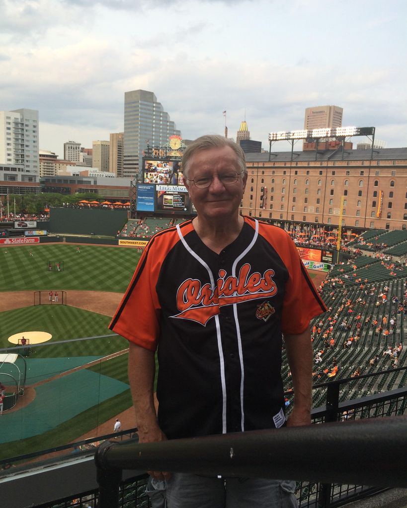 Chuck Larsen Profile Photo