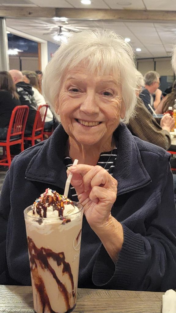 Lois J. Smith Profile Photo