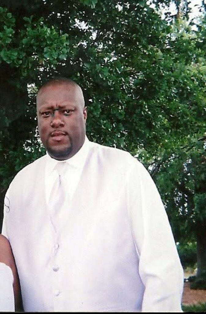 Mr. Willie James Barrett, Jr. Profile Photo