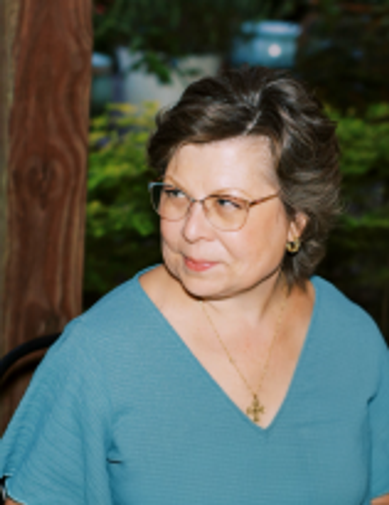 Lora L. Voltmann