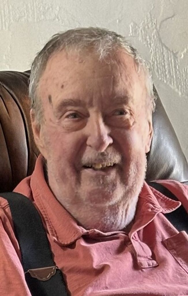 Clifford R. "Cliff" Edgecomb