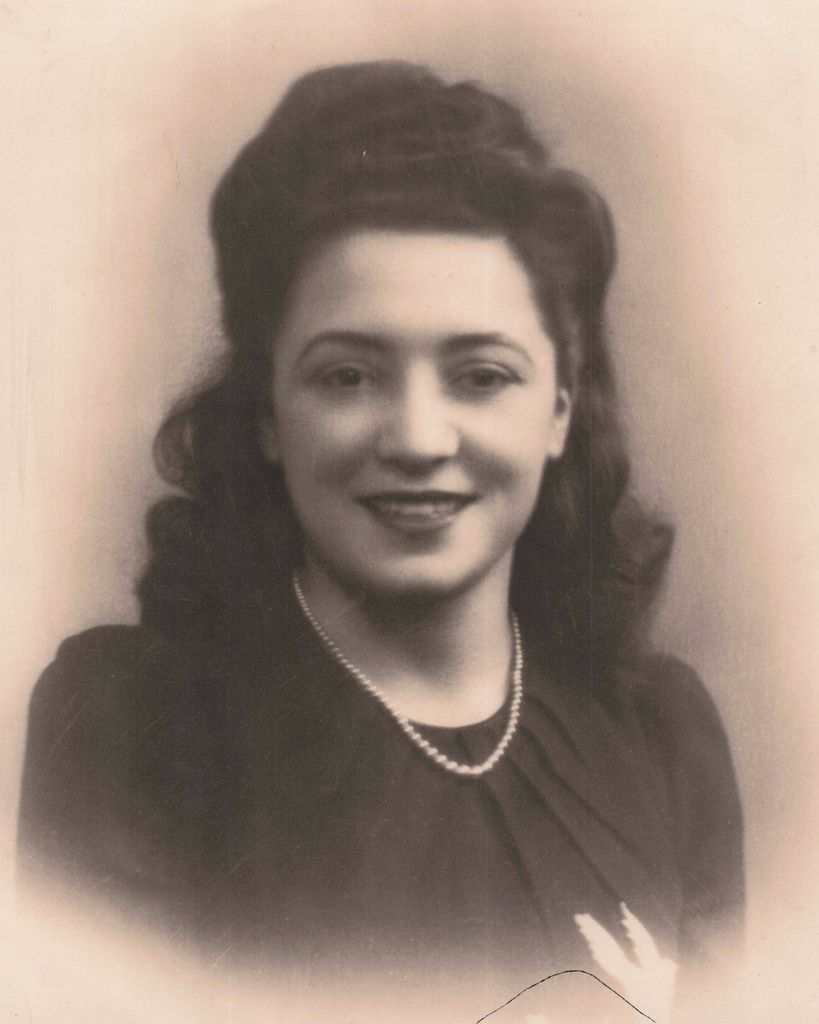 Rae Arvonio DeRenzis