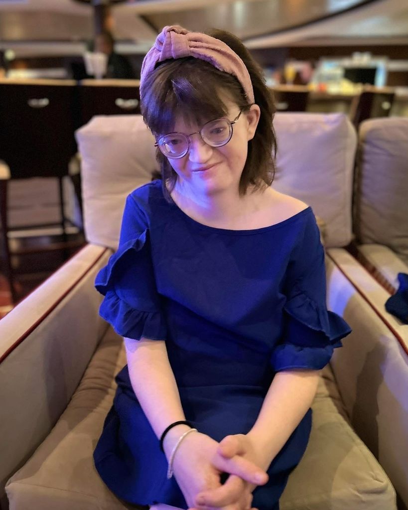 Elise Durno Profile Photo