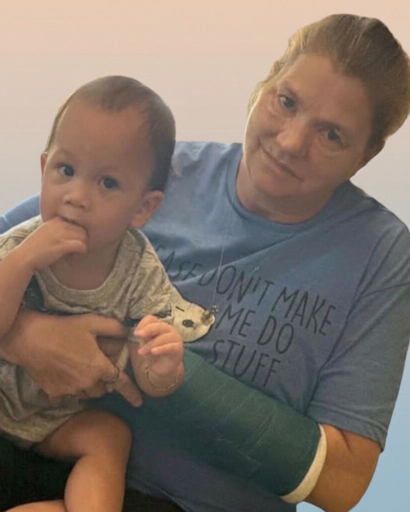 Amy Reeder Profile Photo