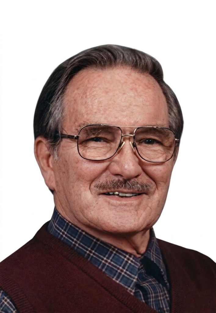 Leroy "Lee" McCullough