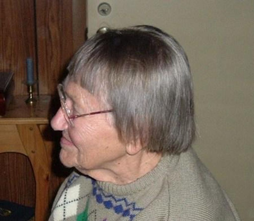 Olga Vivian Cox Profile Photo