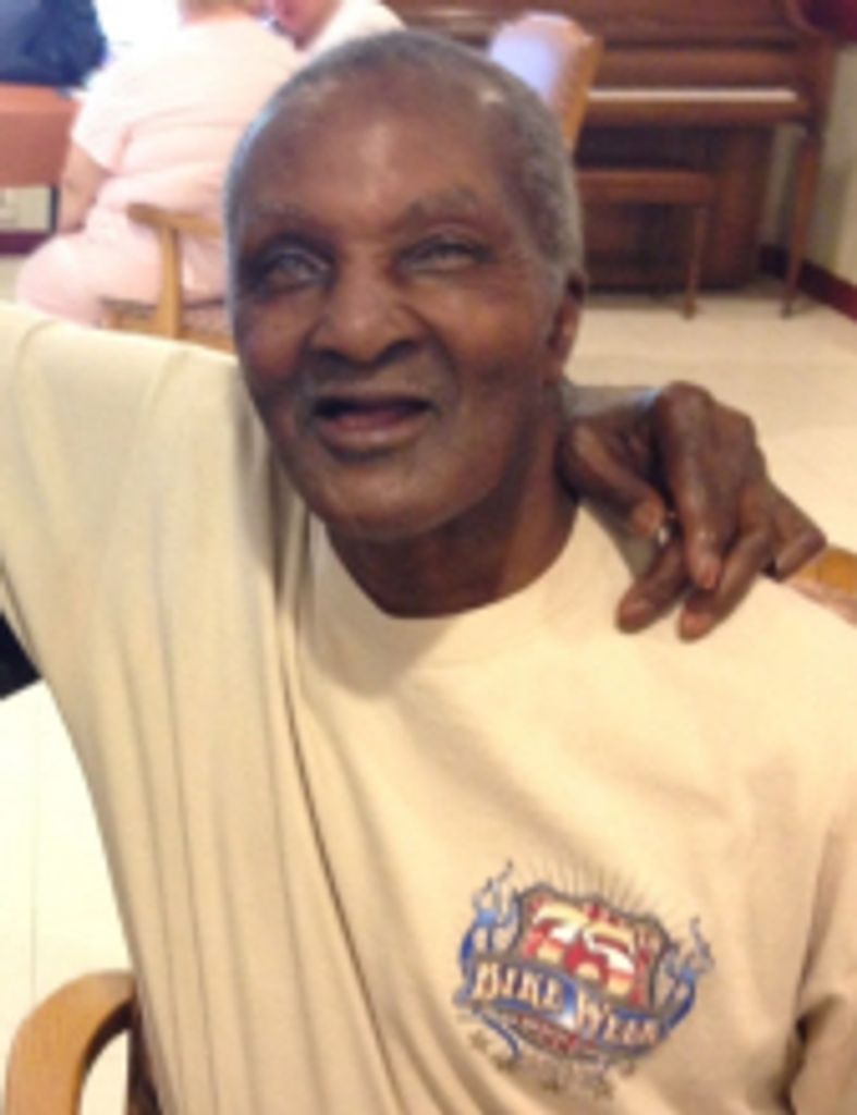 Junior "Whoop" Mcgruder