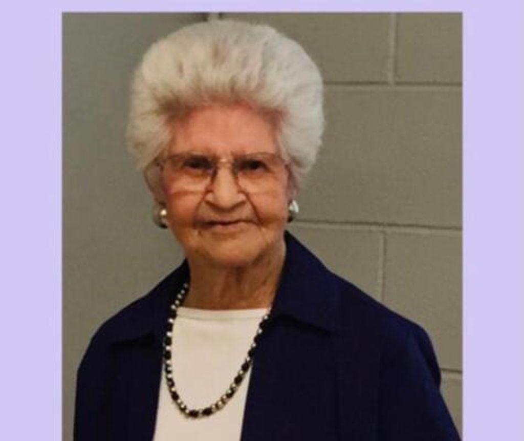 Maria Hofflinger Profile Photo