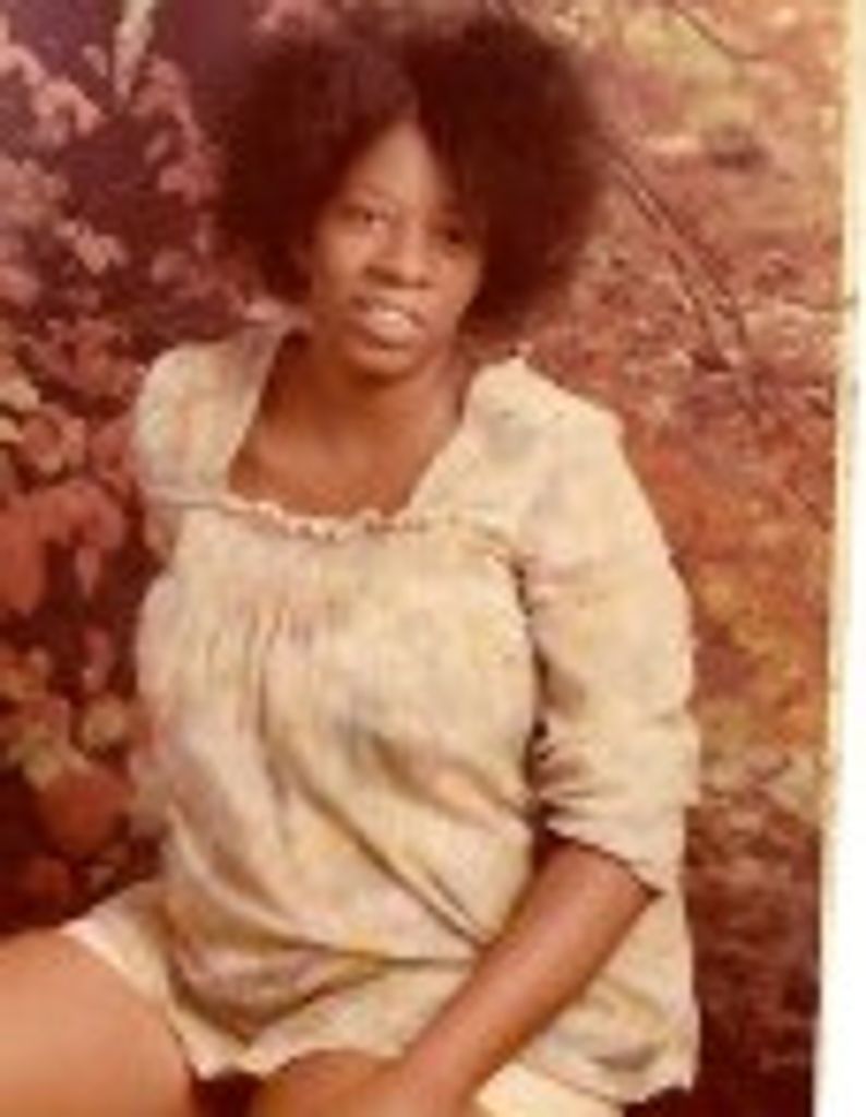 Eva May Bolton Profile Photo