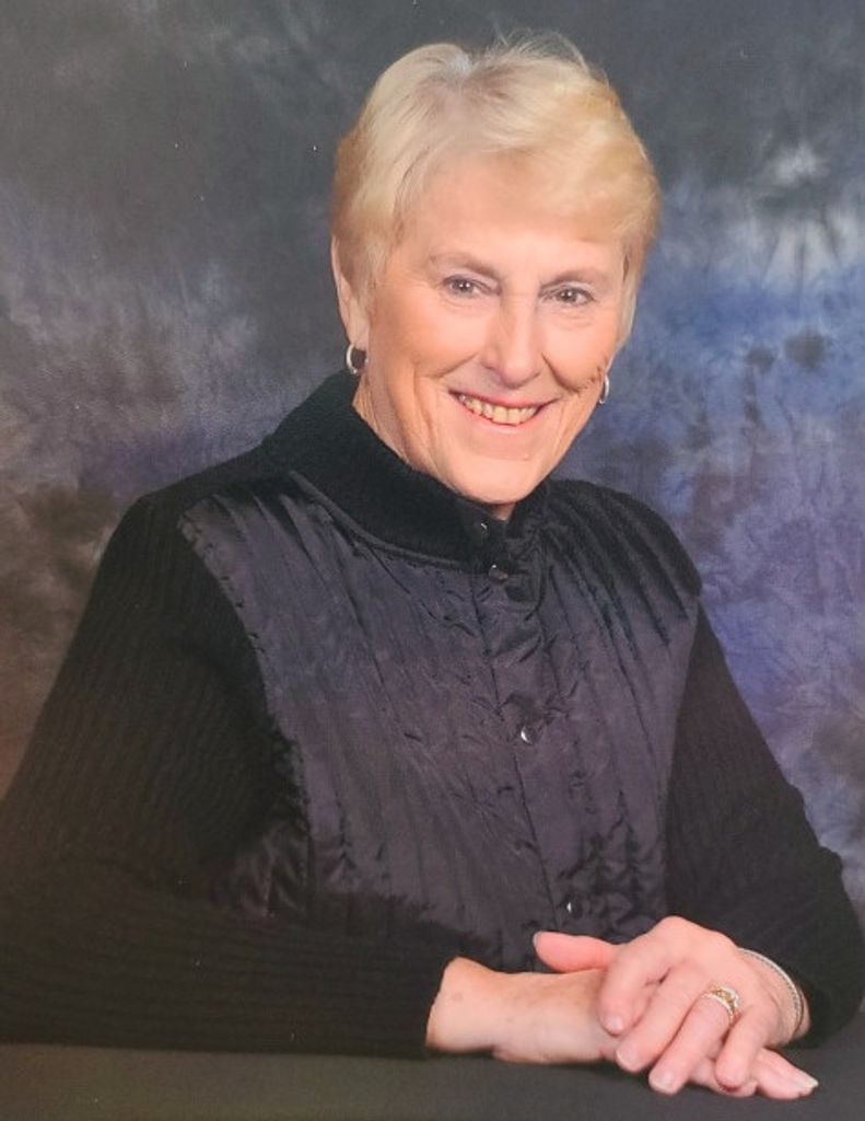 Mary Ann Richter Profile Photo