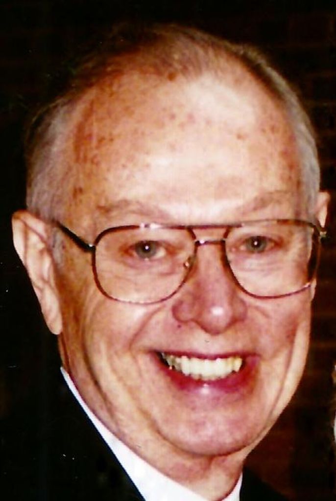 Thomas W. Sundell