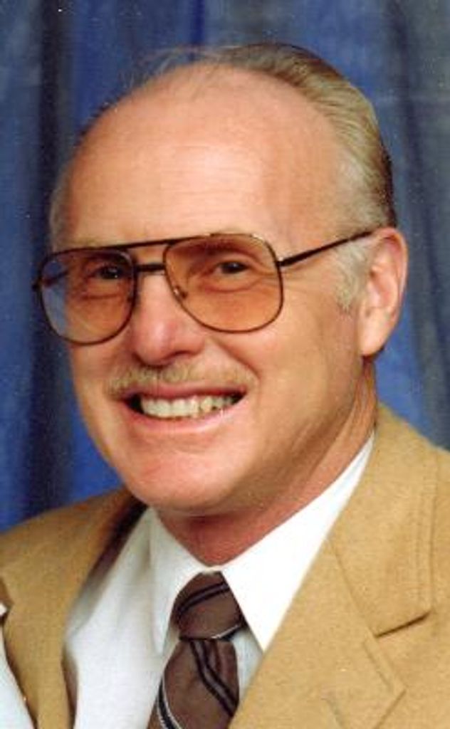 Kenneth Russell Profile Photo
