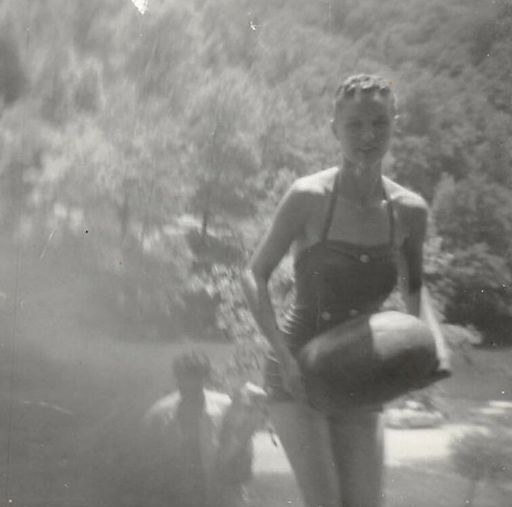 Irene (Wright)  Simpson photo gallery thumbnail 66 of 296