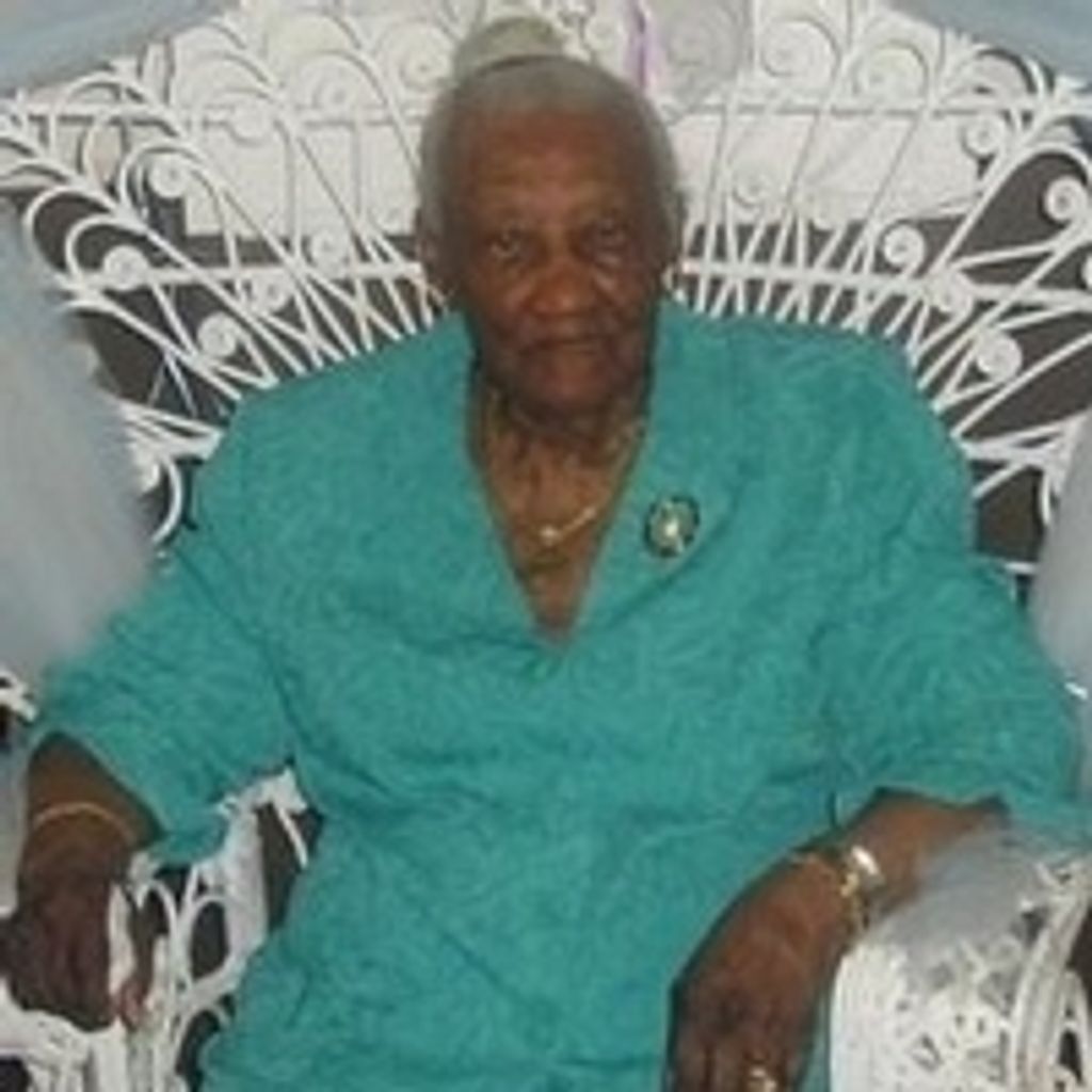 Julie Laguerre