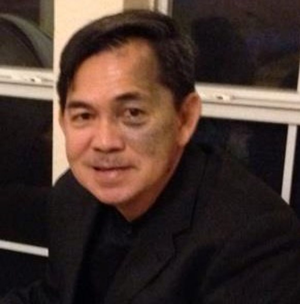 Eduardo Bauzon