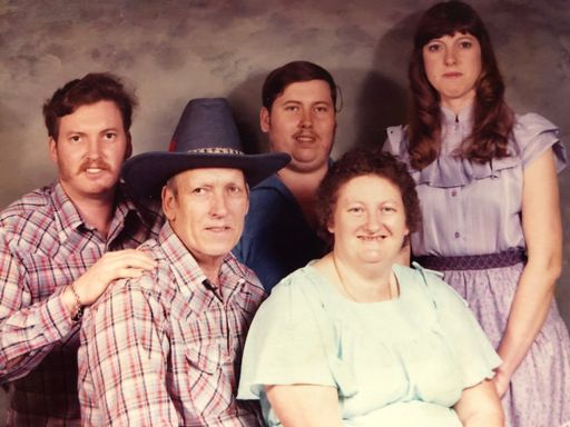 Evelyn (Howard)  Muncy photo gallery thumbnail 2 of 68