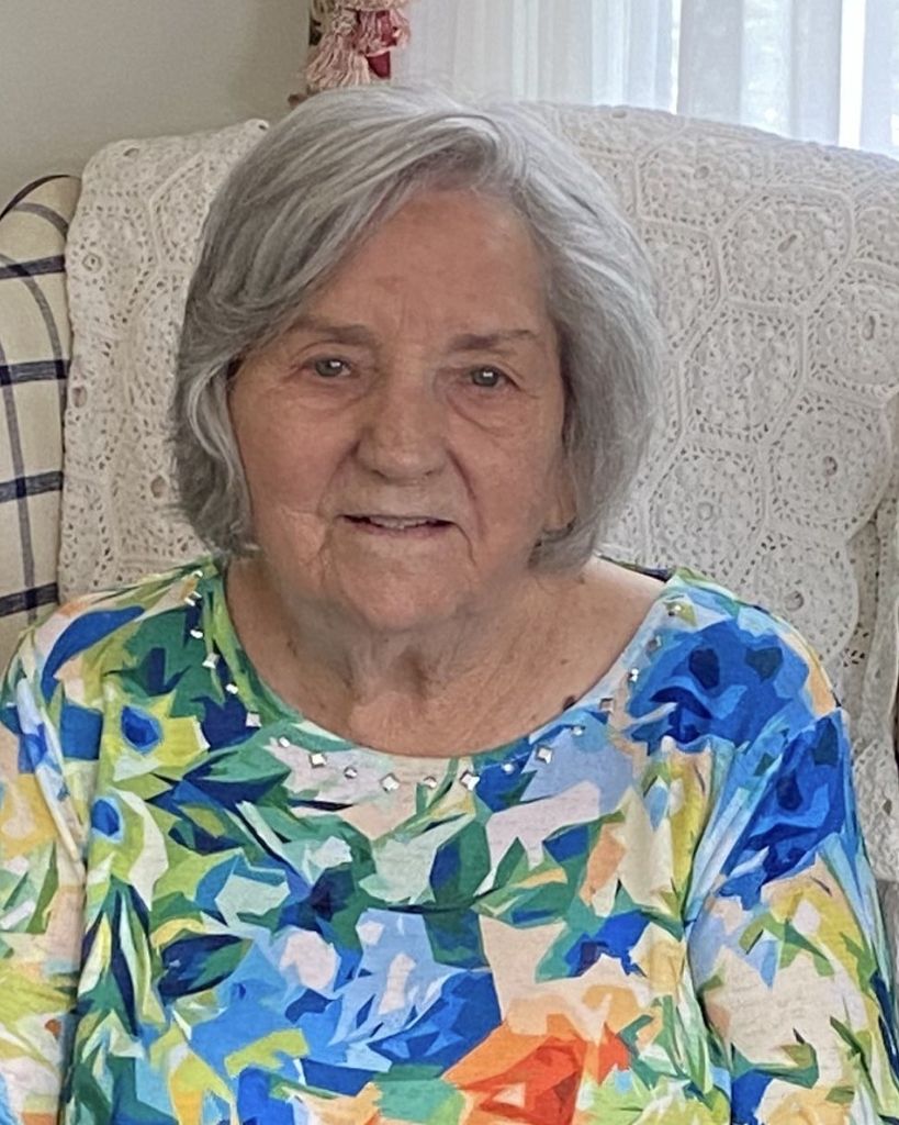 Helen Hughes Petrucelli