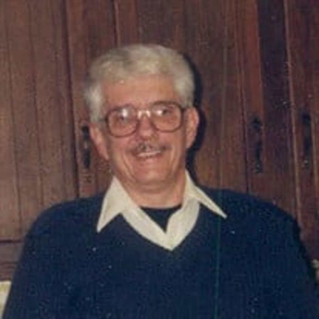 Robert Estil Smith Profile Photo