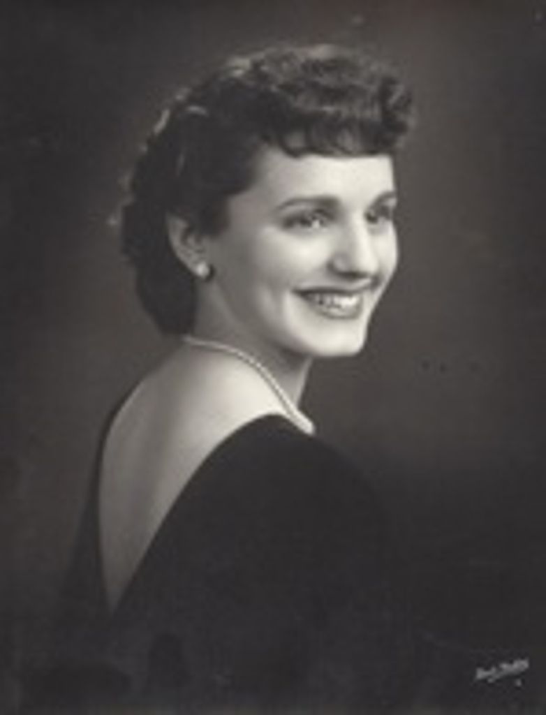 Julie Delgrosso Profile Photo