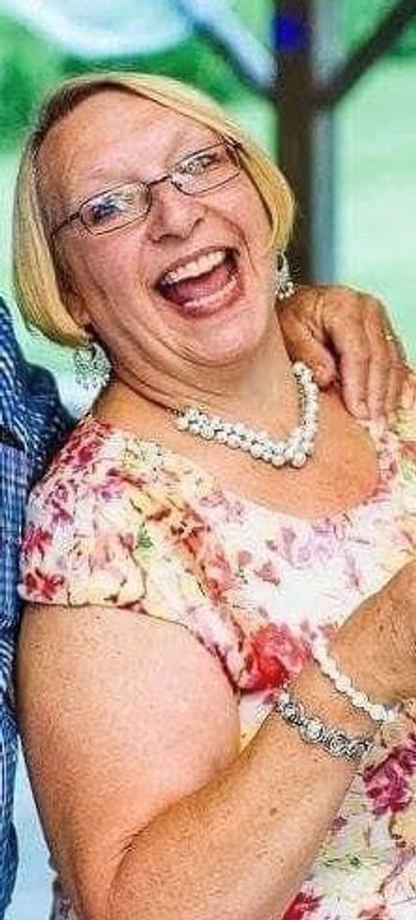 Margaret Louise “Peg” Viglietta