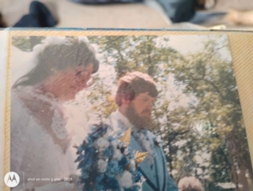 Wendy L Anderson photo gallery thumbnail 15 of 75