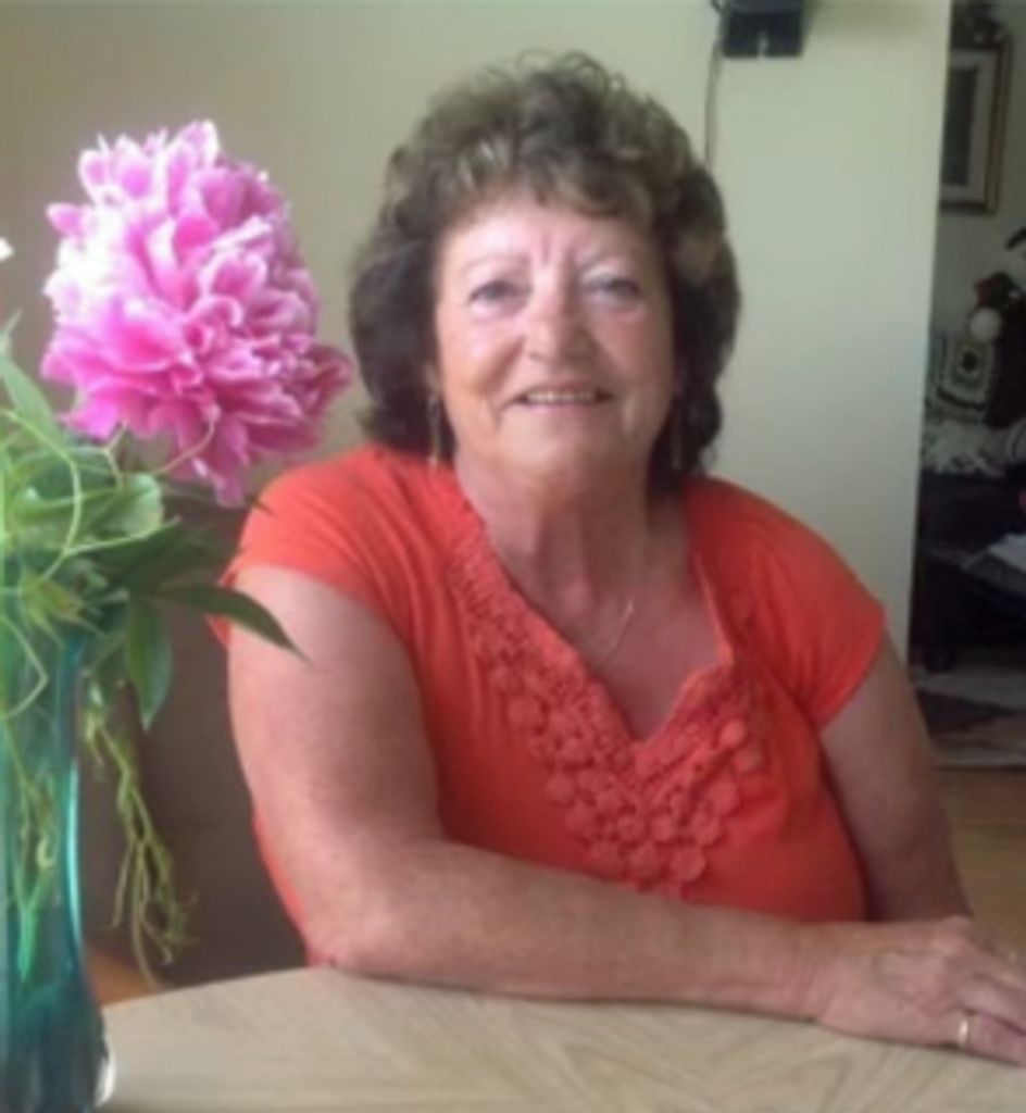 Helen (Bilow)  Kulhavy Profile Photo