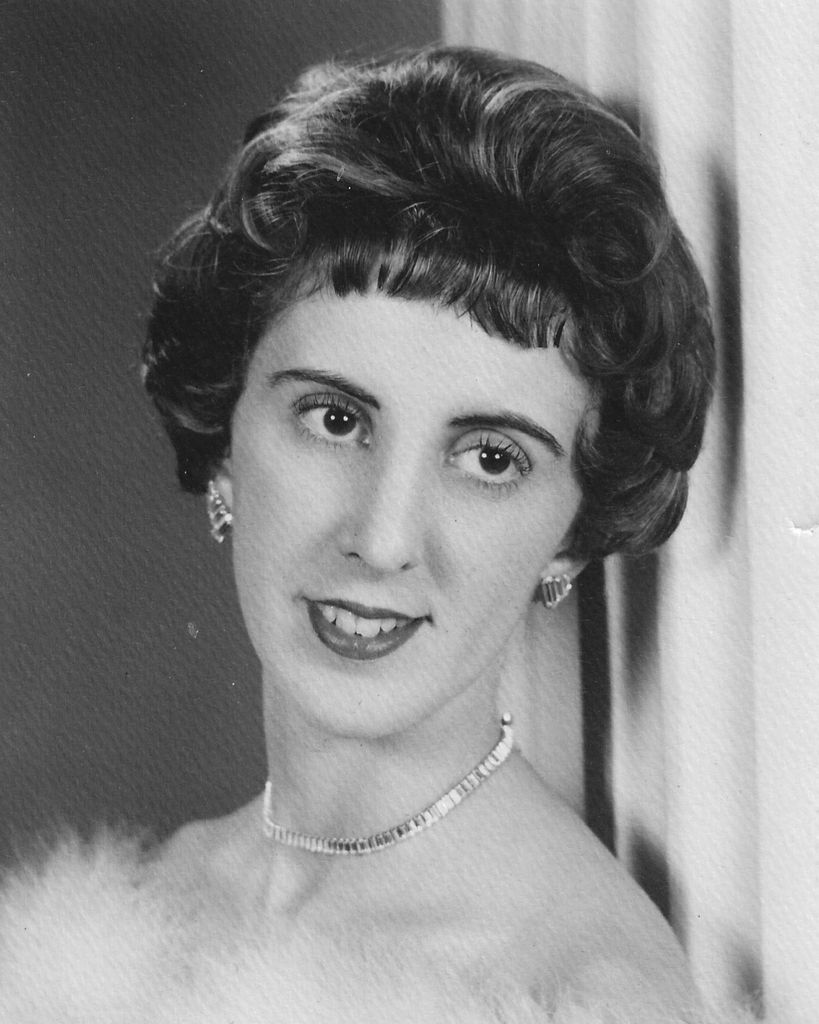 Mary Lou McCarthy Profile Photo