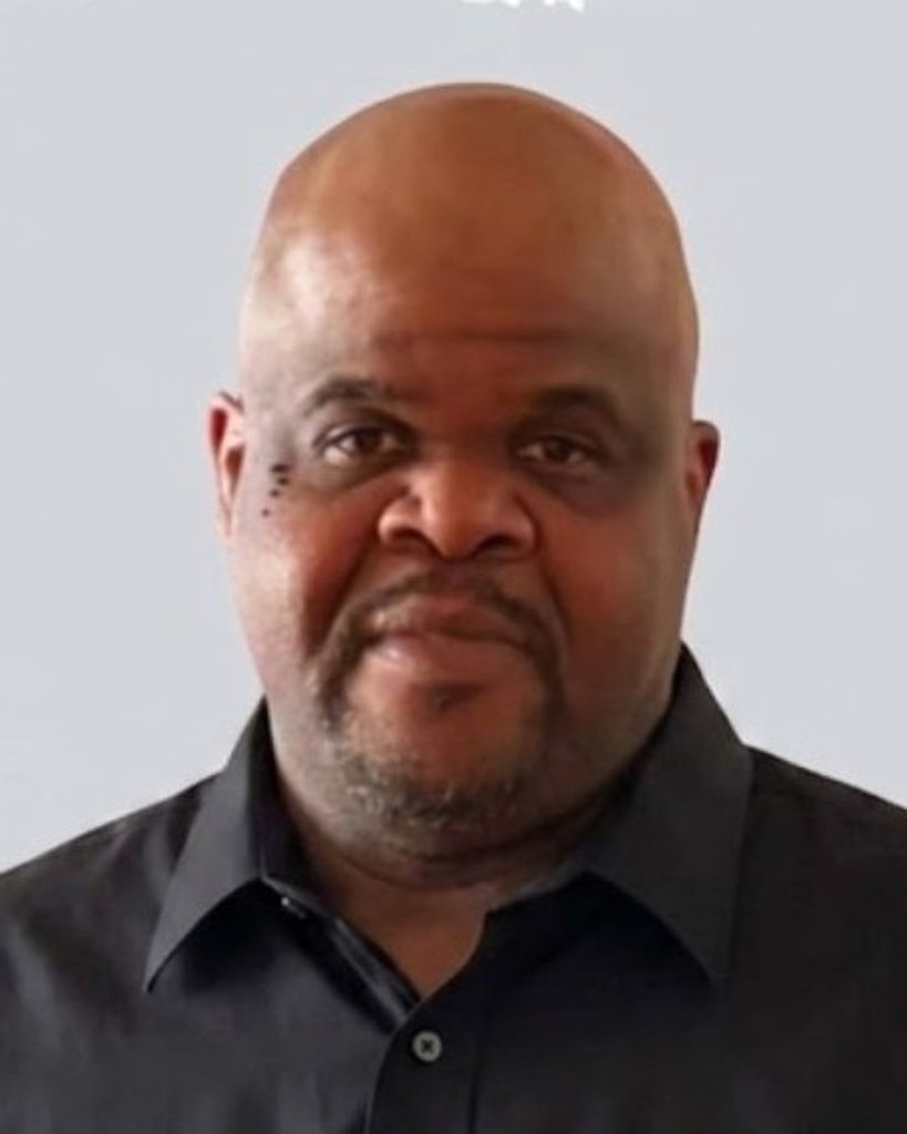 Christopher Leon Reaves Profile Photo