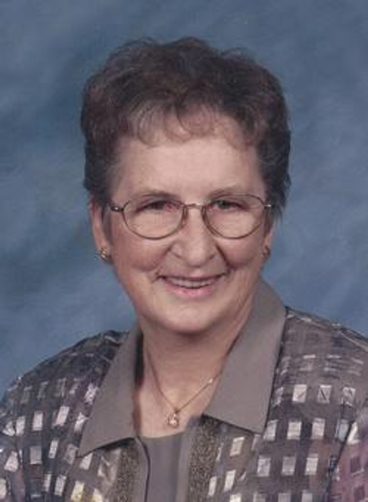 Lois E Buttermore