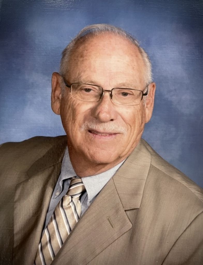 Lars Sanders Profile Photo