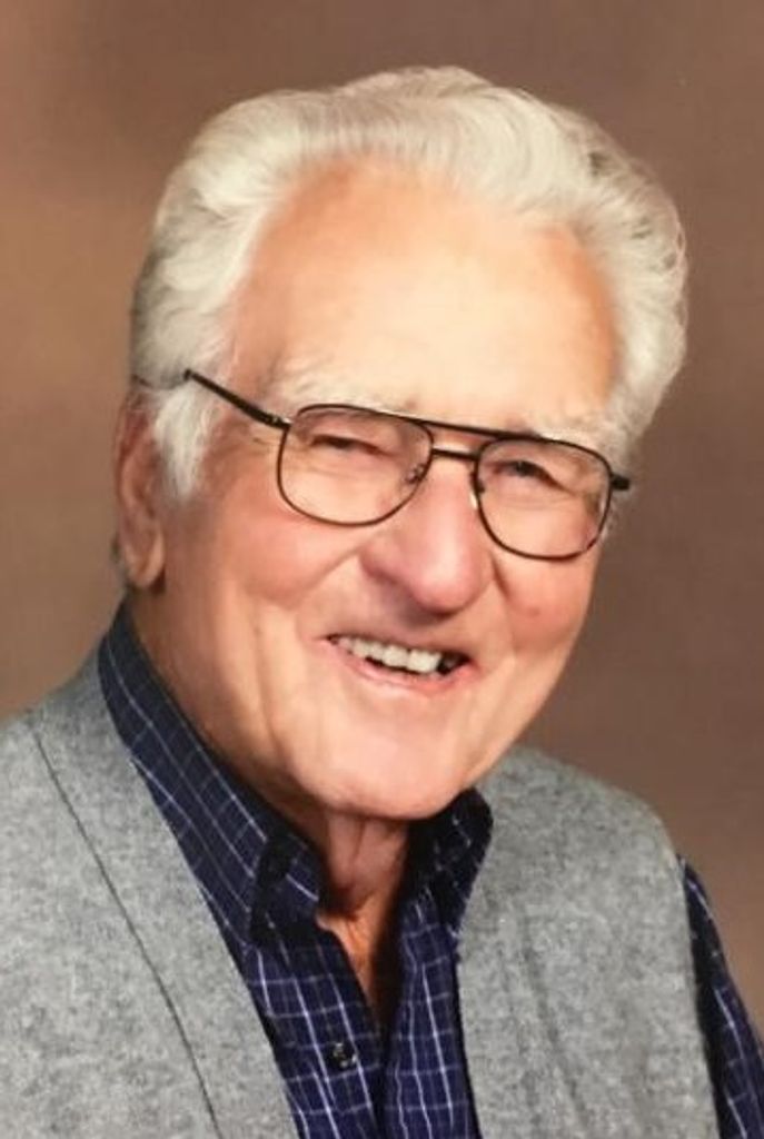 Dennis Moore