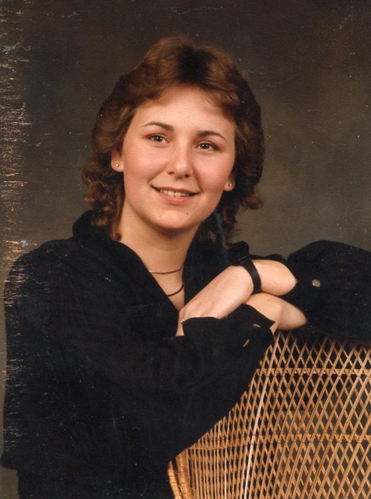 Robin Ann Harlukowicz