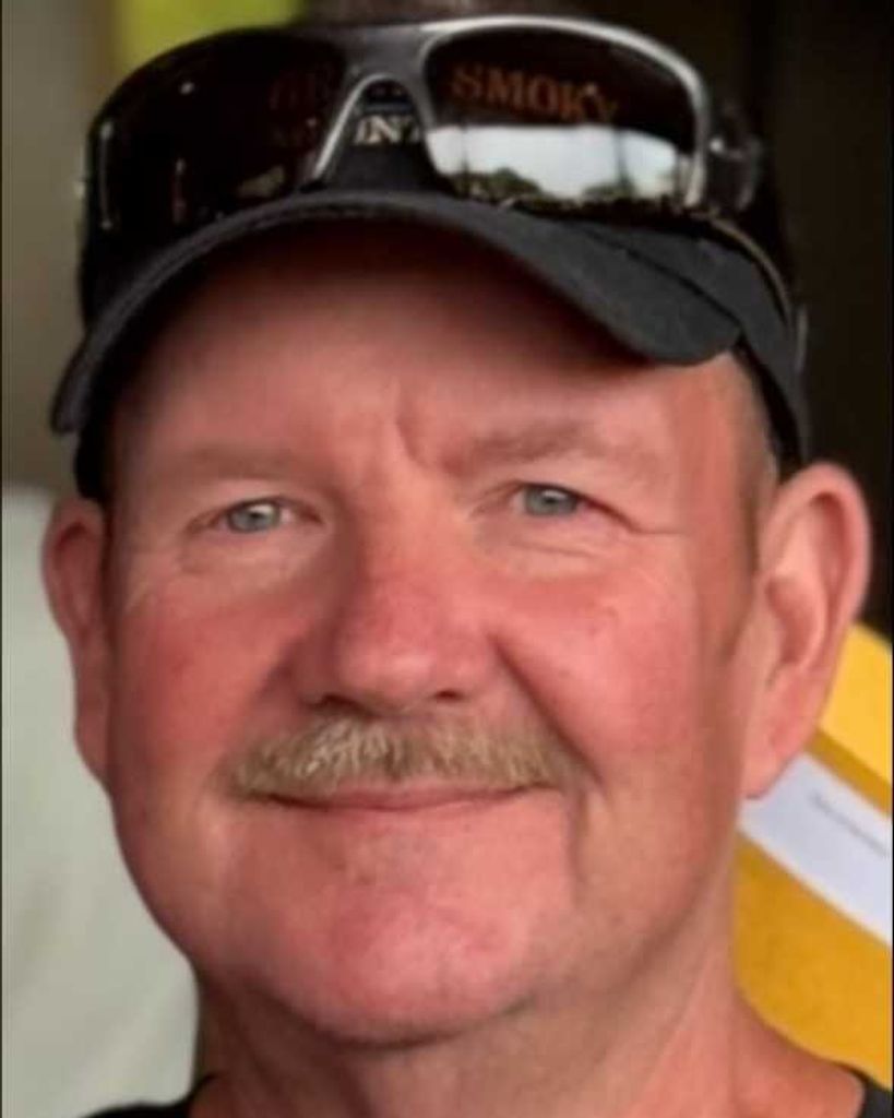 Robert L. Sanders Profile Photo