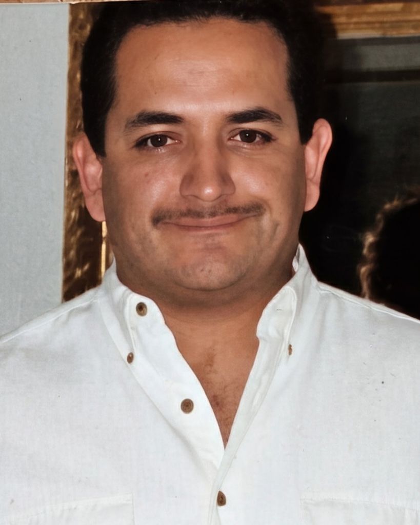 Pedro Gutierrez Holguin Profile Photo