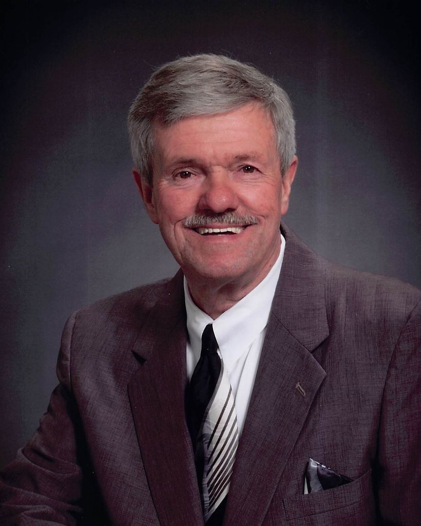 Carson "Chuck" Robert Gentry